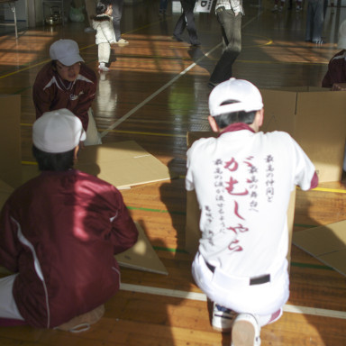 がむしゃらに取り組む野球部員